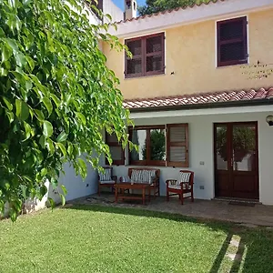 Margherita House Casa vacanze Porto Pino